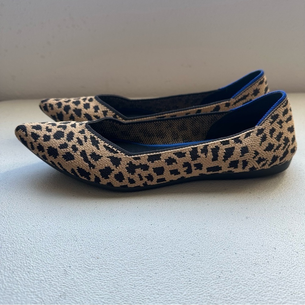 Rothy’s leopard print woman’s flats - Picture 4 of 8